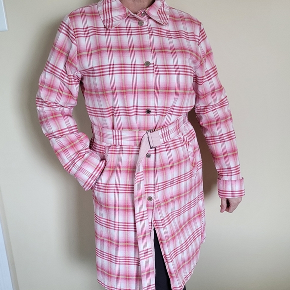 Reversible pink trench coat - Picture 1 of 12